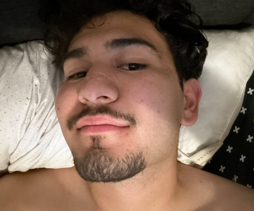 firsttimer800 from stripchat