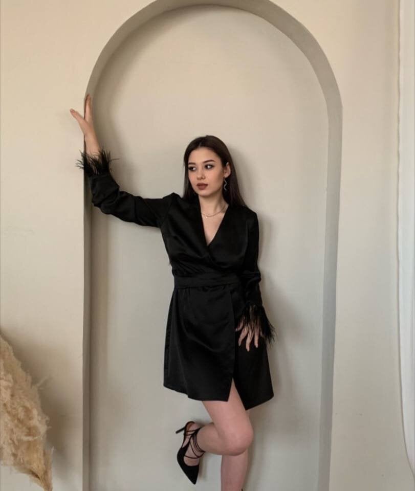 LoraAlman profile