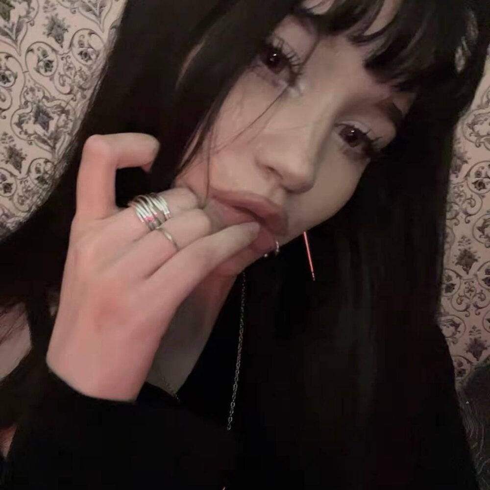 free6cams.com sofiadreams09 livesex profile in land-of-the-lust cams