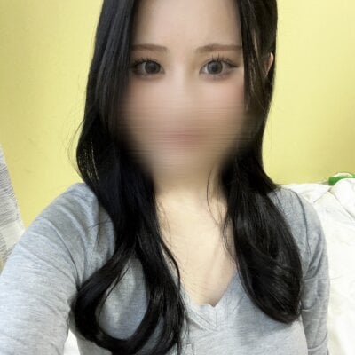 Mia_mia_mm