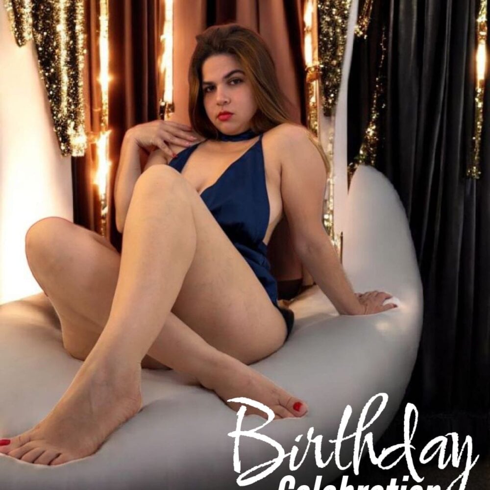 nurse_becky live cam model at StripChat