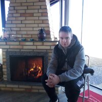 Andrei21111's Offline Chat Room