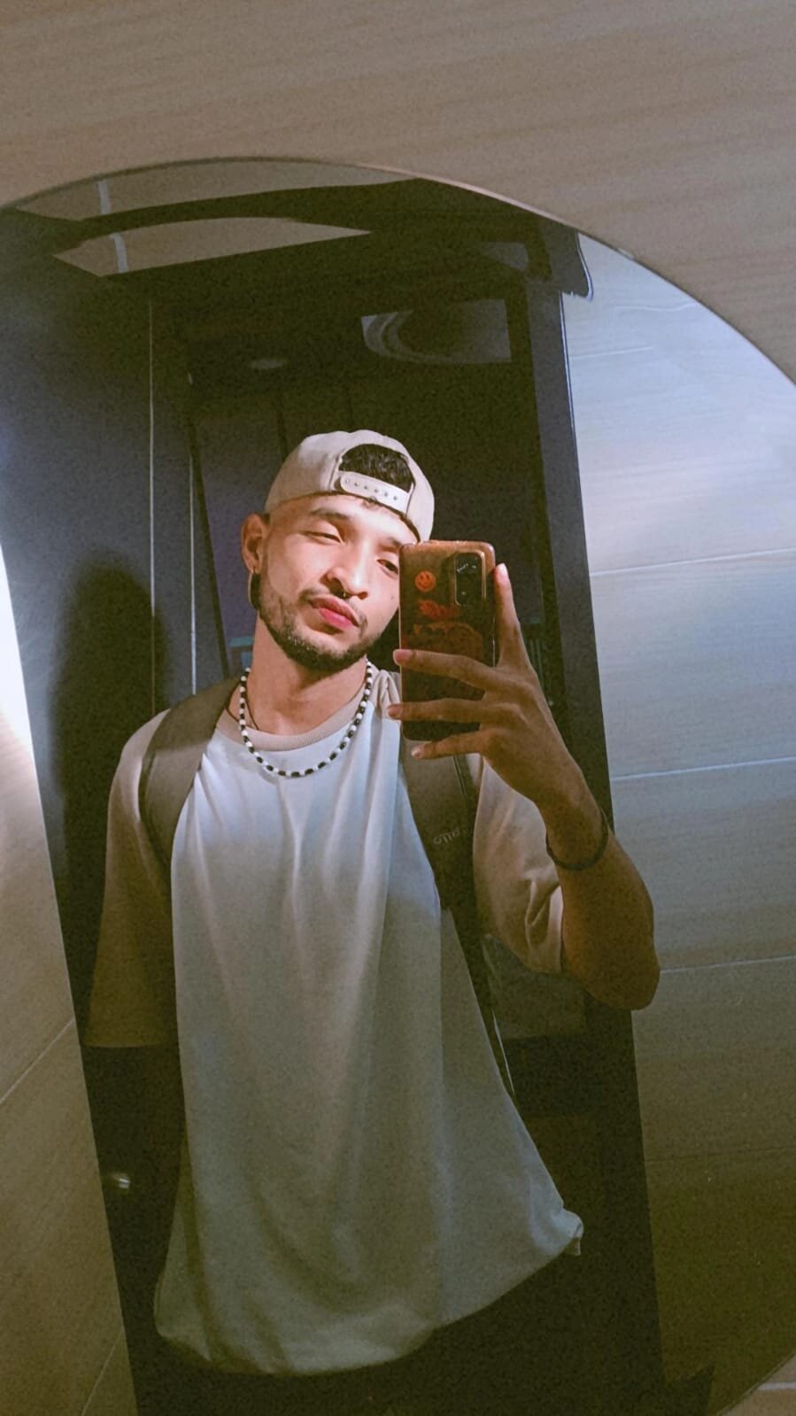 E_azyboy