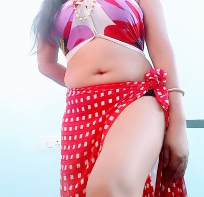 Cute-Saanvi - topless indian