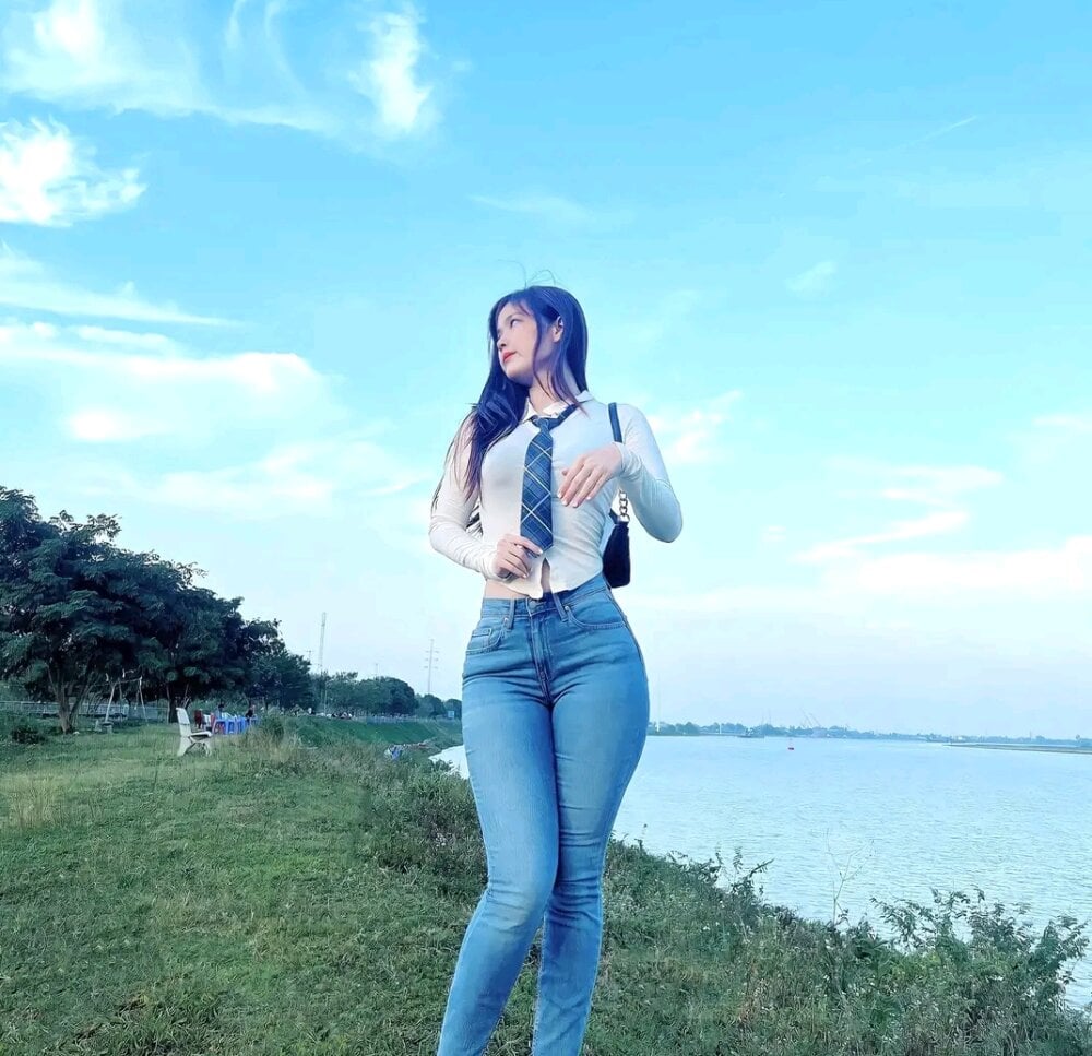 Live sex webcam photo for Friend_sexy #289800087