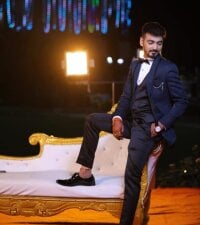 hornyguy271192's webcam live show