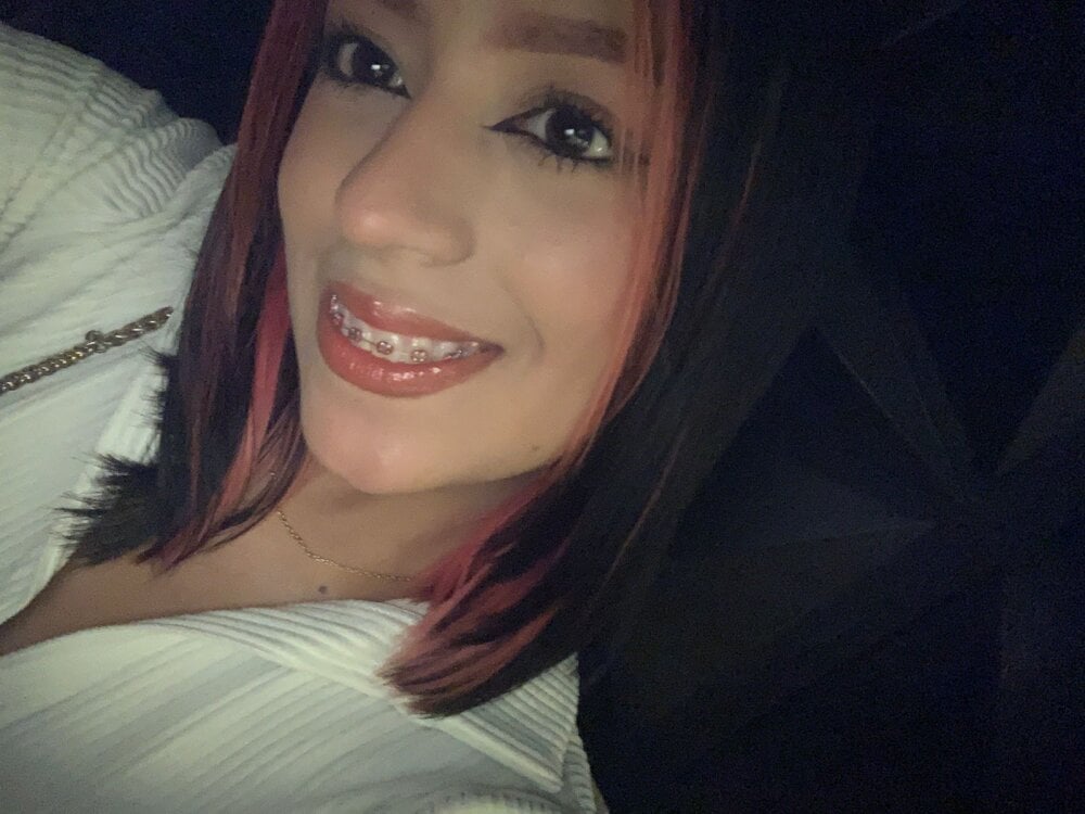 sofi__princess from stripchat