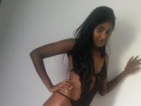 Indiantease100's Offline Chat Room