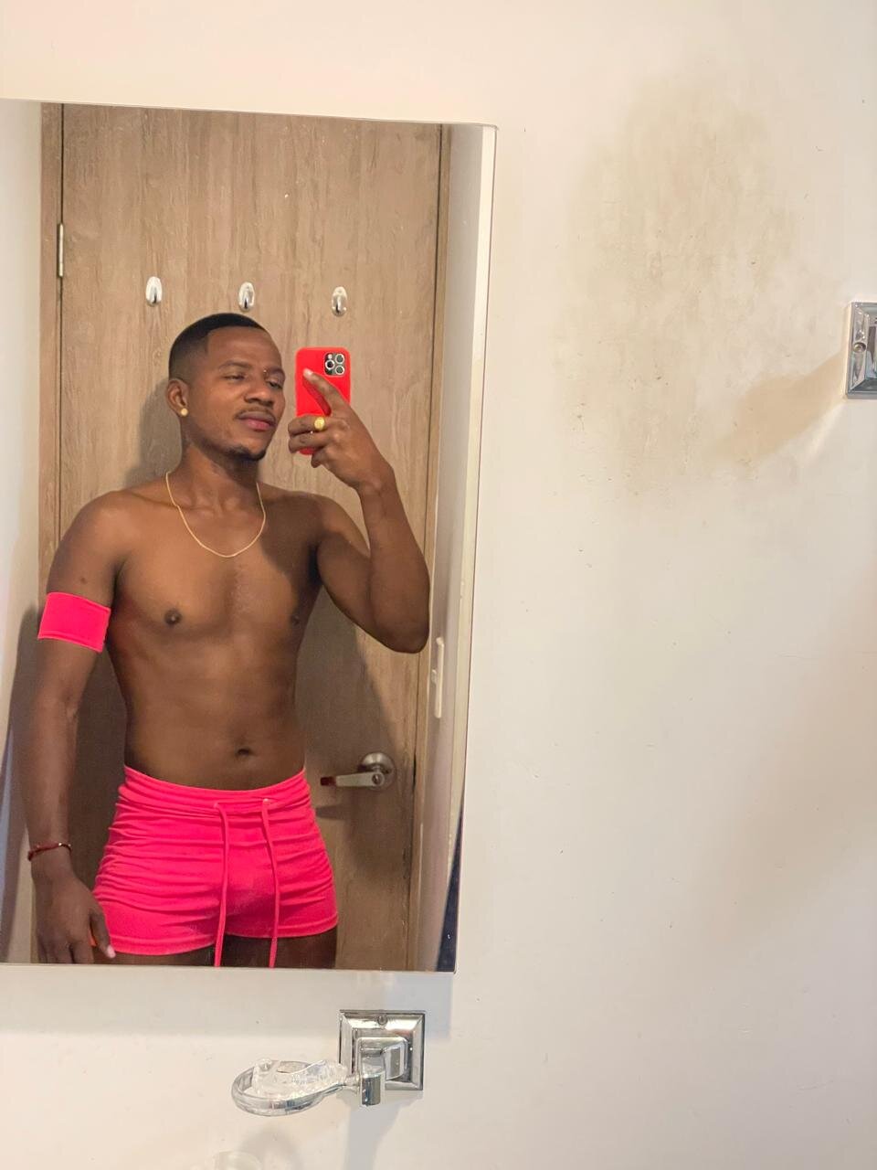 Alexis_Apolo