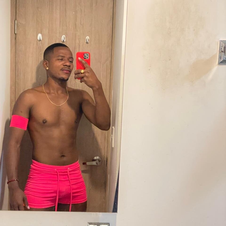 Alexis_Apolo profile
