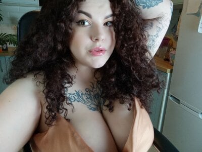 GwenSummers - bbw white