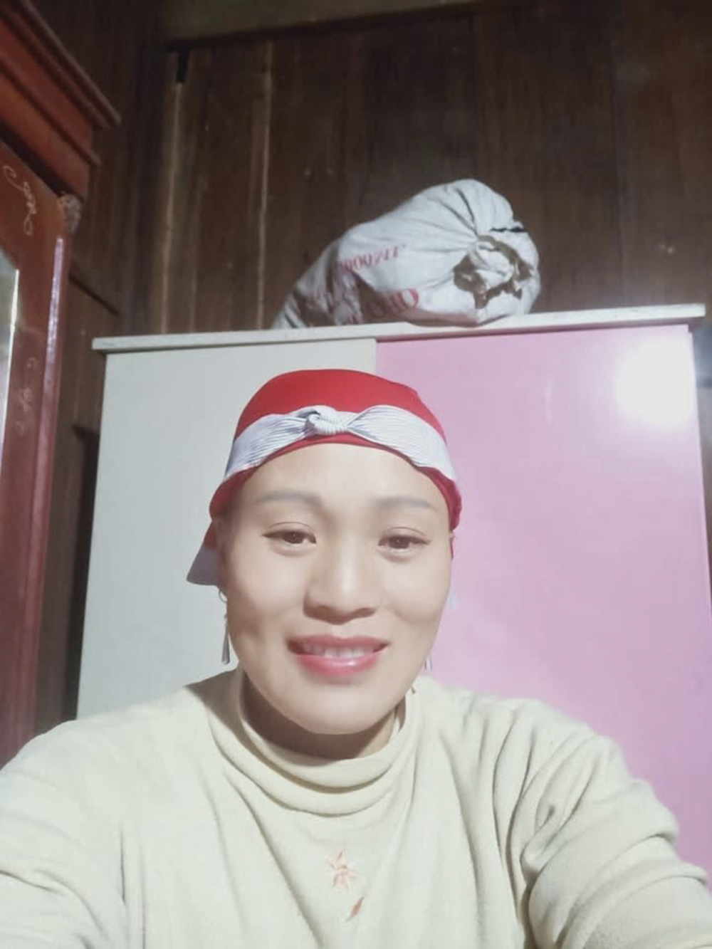 sleekcams.com piu_18 livesex profile in granny cams