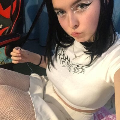 AprilPlug private show