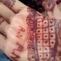 neelu_dani01's Offline Chat Room