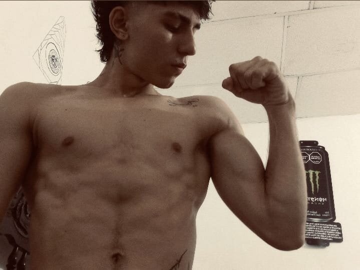 Chat XXX ao vivo de juan-alejandro990