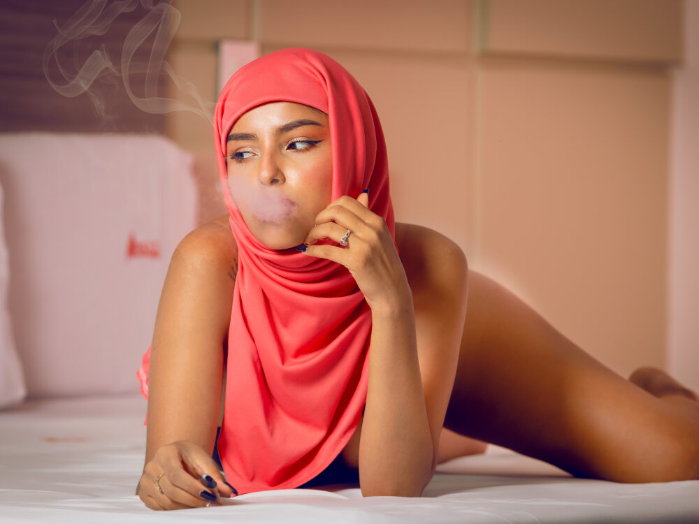 Live sex webcam photo for Lea_nahid #289995313