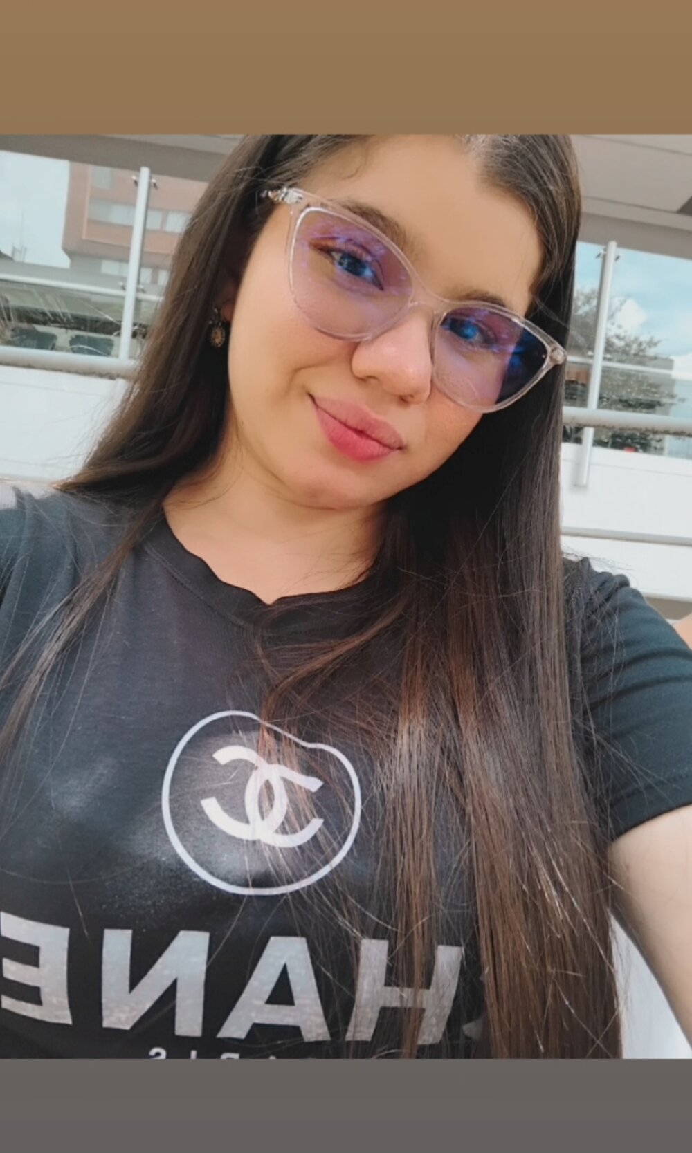 Live sex webcam photo for Danzel1105 #290199788