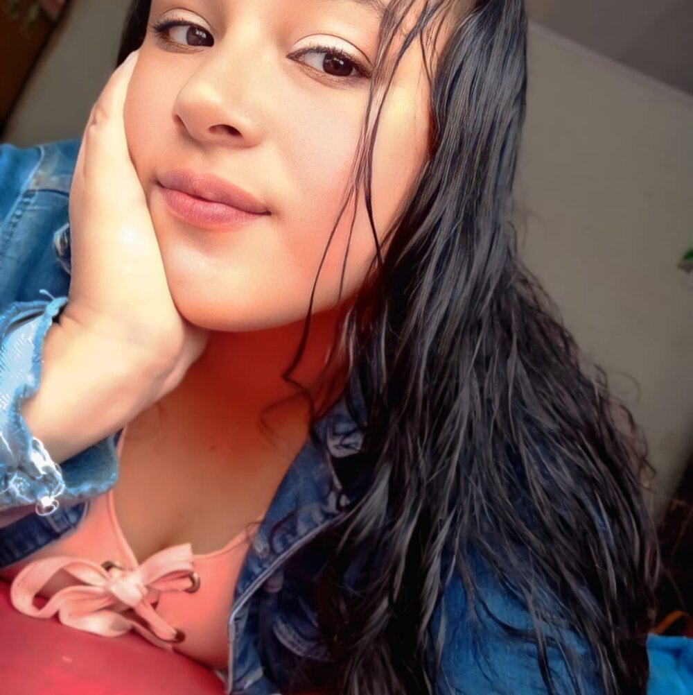 sheilacristancho202cl from stripchat