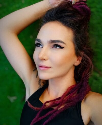 1Munique Couple Middlepricedprivates Adult Live Webcam