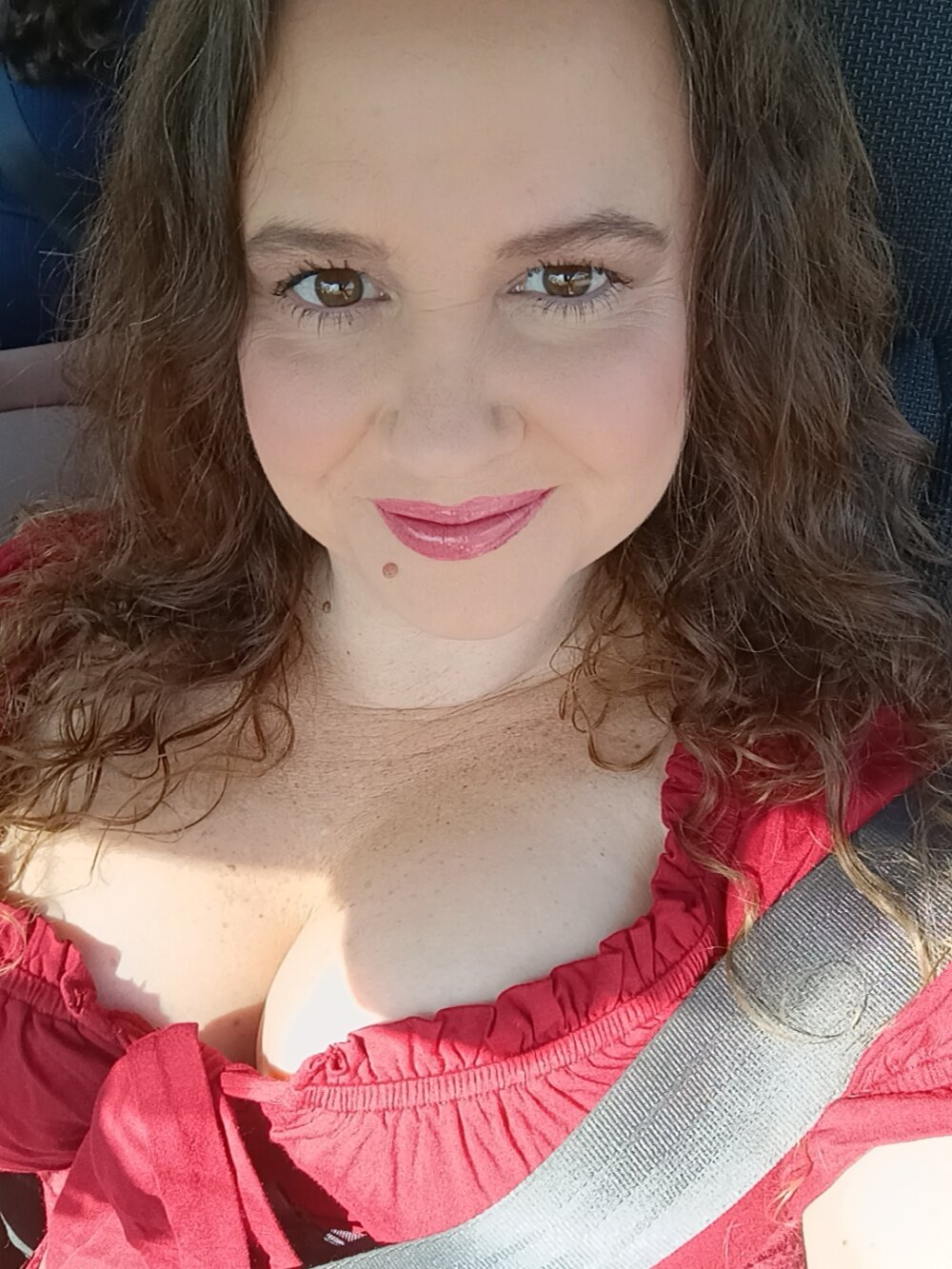 webcam-sexe.net moxximayhem livesex profile in ill-let-you-guess cams