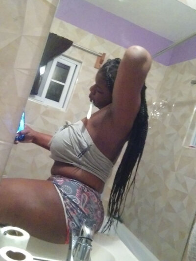 Sexyshaynae - Stripchat Teen Cam2cam Dirtytalk Girl 