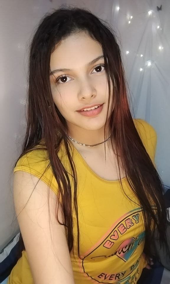 sofiilove_19 from stripchat