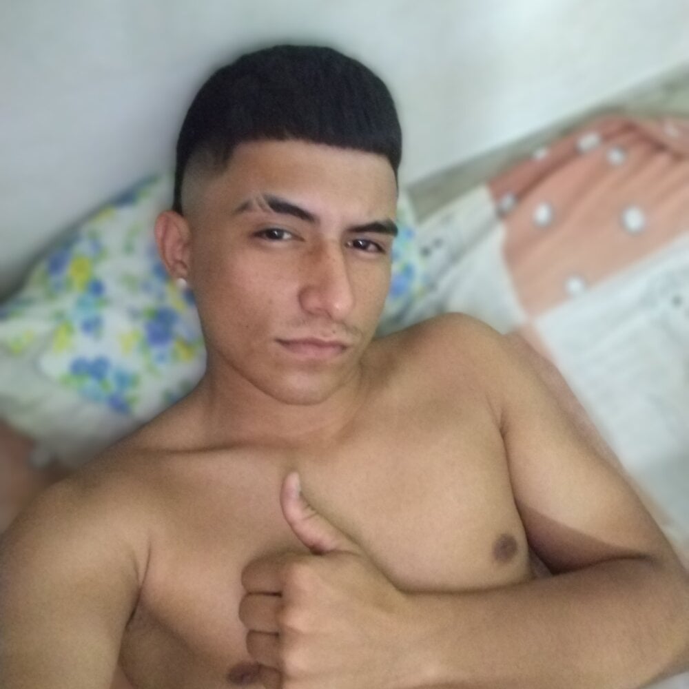 dany-sexy2004 from stripchat