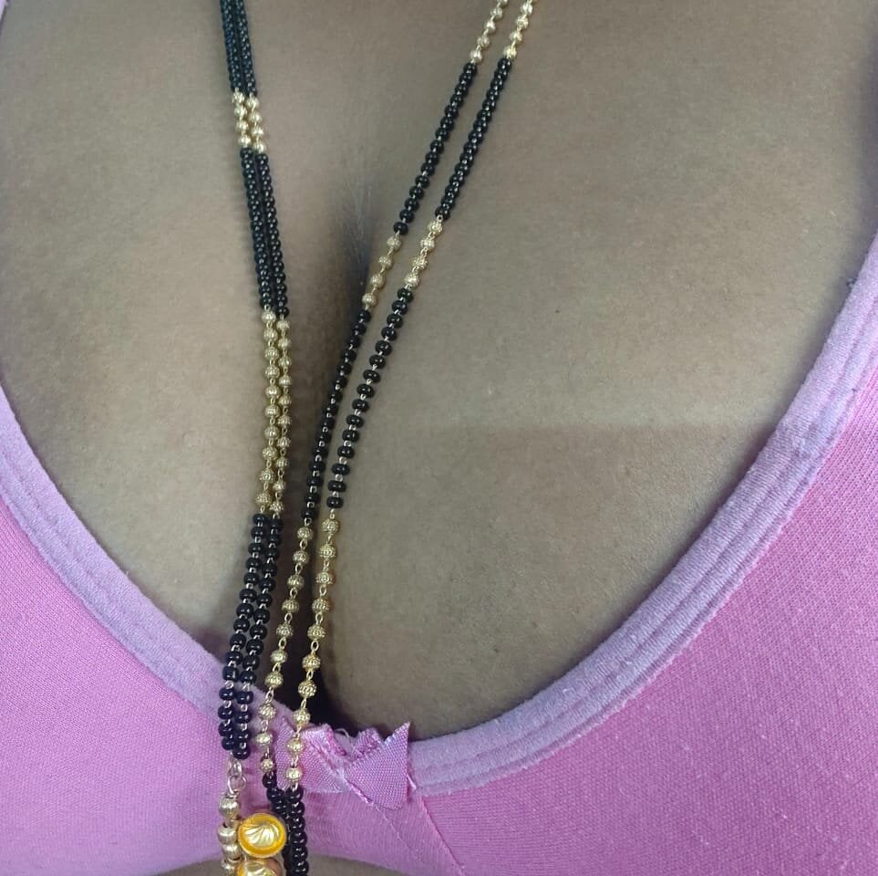 sexlivecamsites.com silk_smitha_27 livesex profile in dont-think-about-me-so-much cams