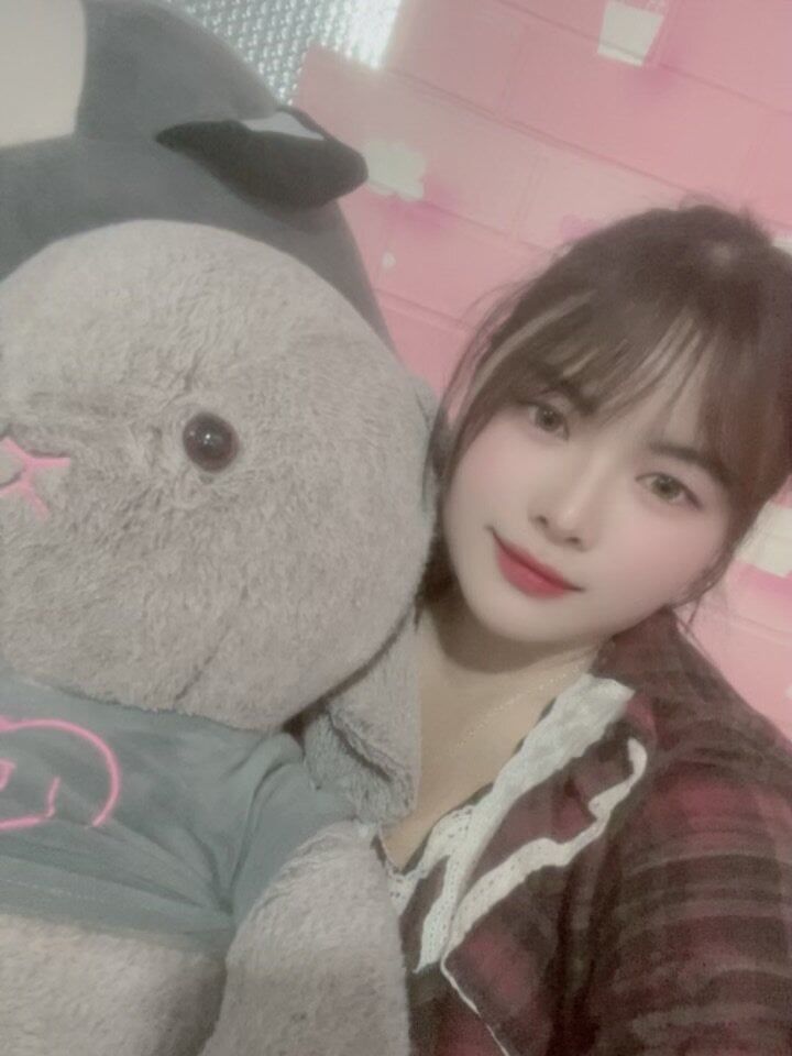 suni72's Offline XXX Chat