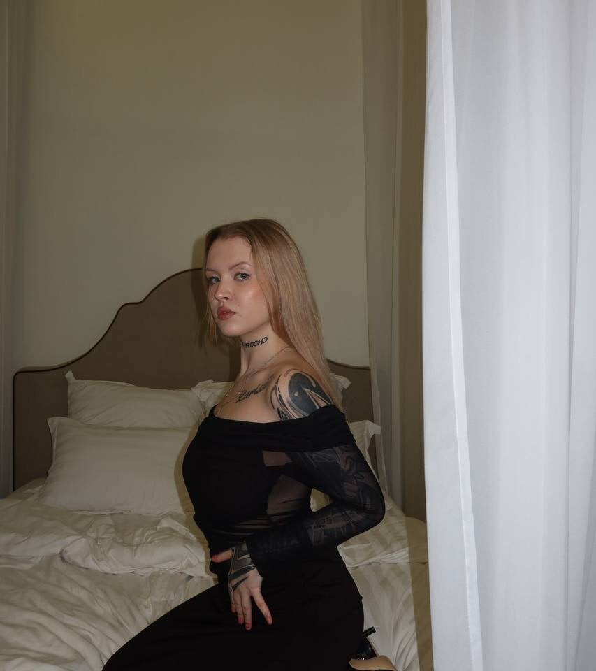 livesex.fan kittyykate livesex profile in bisexual cams