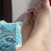 priya0765's Offline Chat Room
