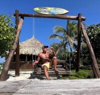 Model Aron_Bolt