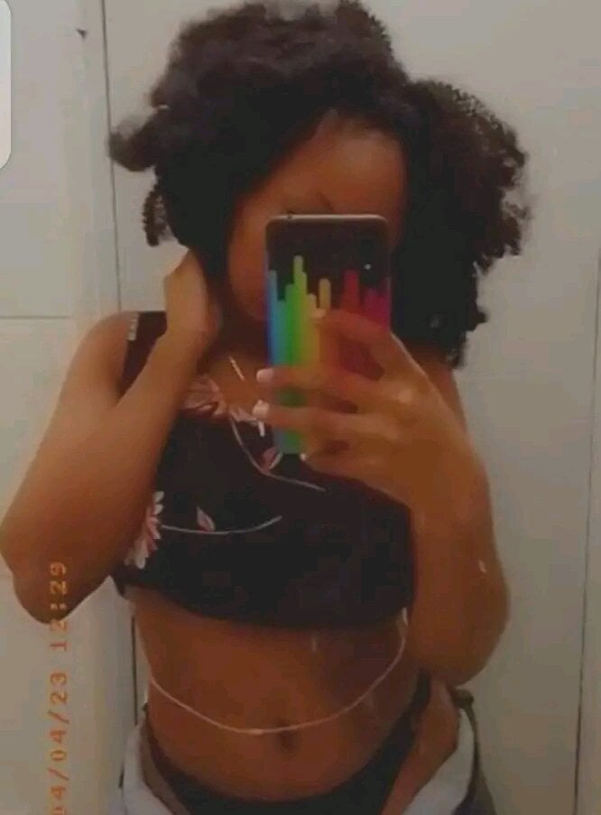 Live sex webcam photo for Che-Will #289911888