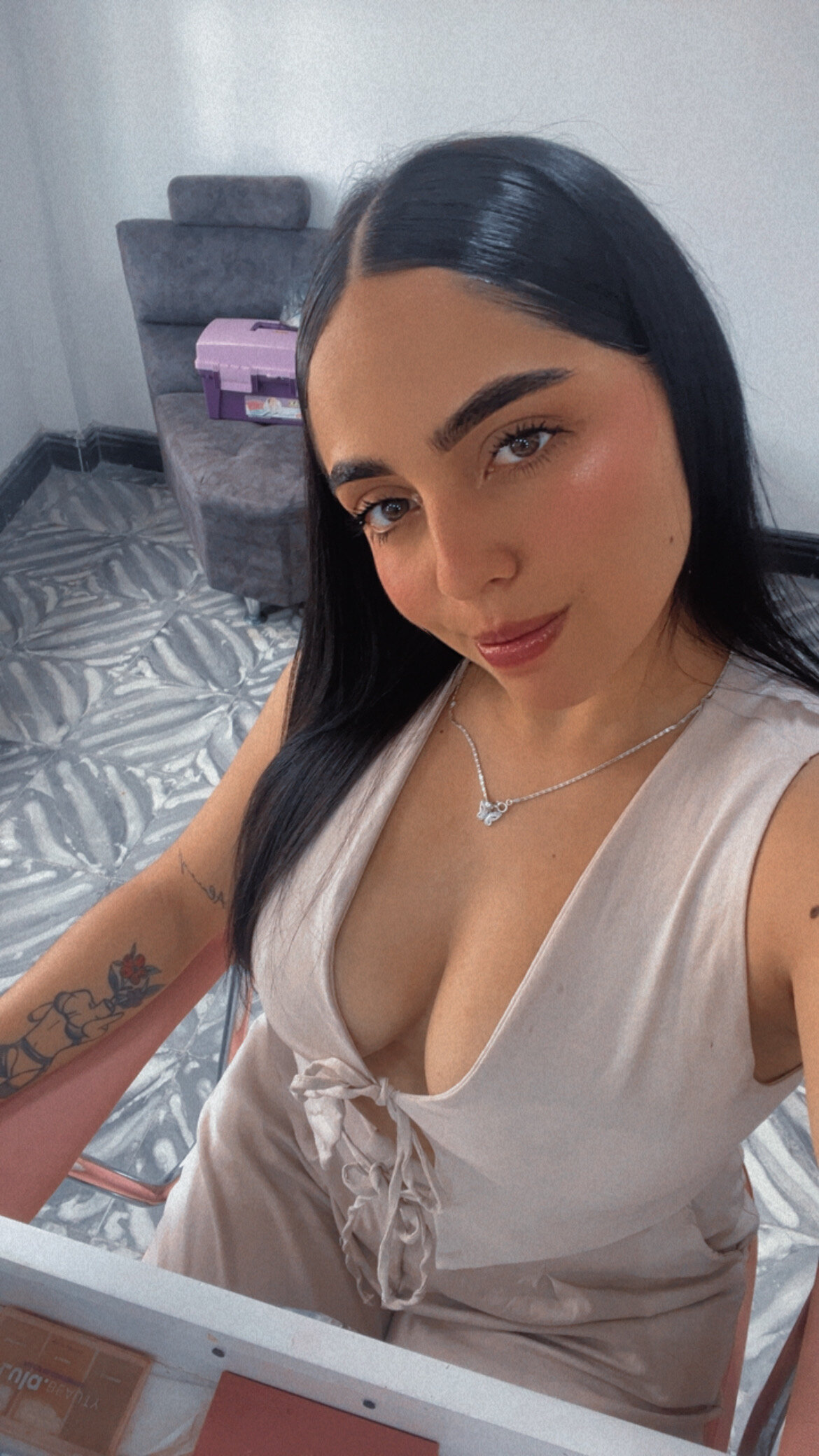 MiaLux66