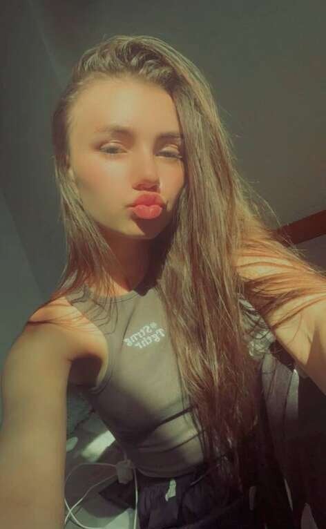 ArianaOakes