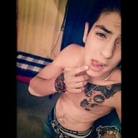 zsoywilly_oficial's webcam live show
