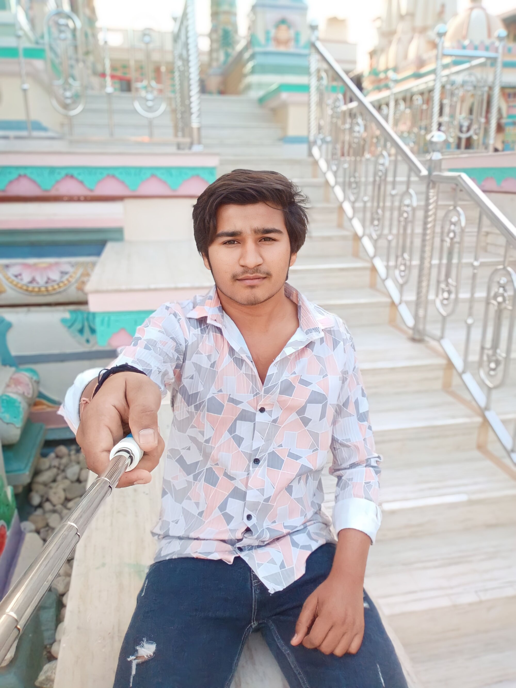 avthakor904