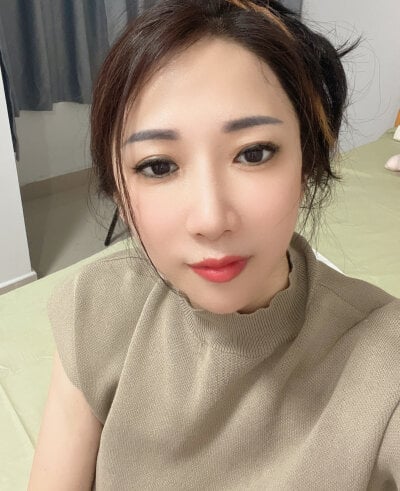 Xiao_Ya - Stripchat Girl 