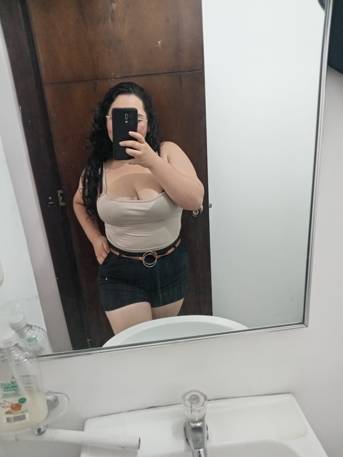KellyLust18