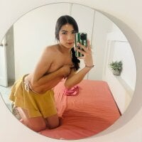 MaddyMoon1's webcam live show