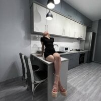Gorgeous_Girll's Offline Chat Room