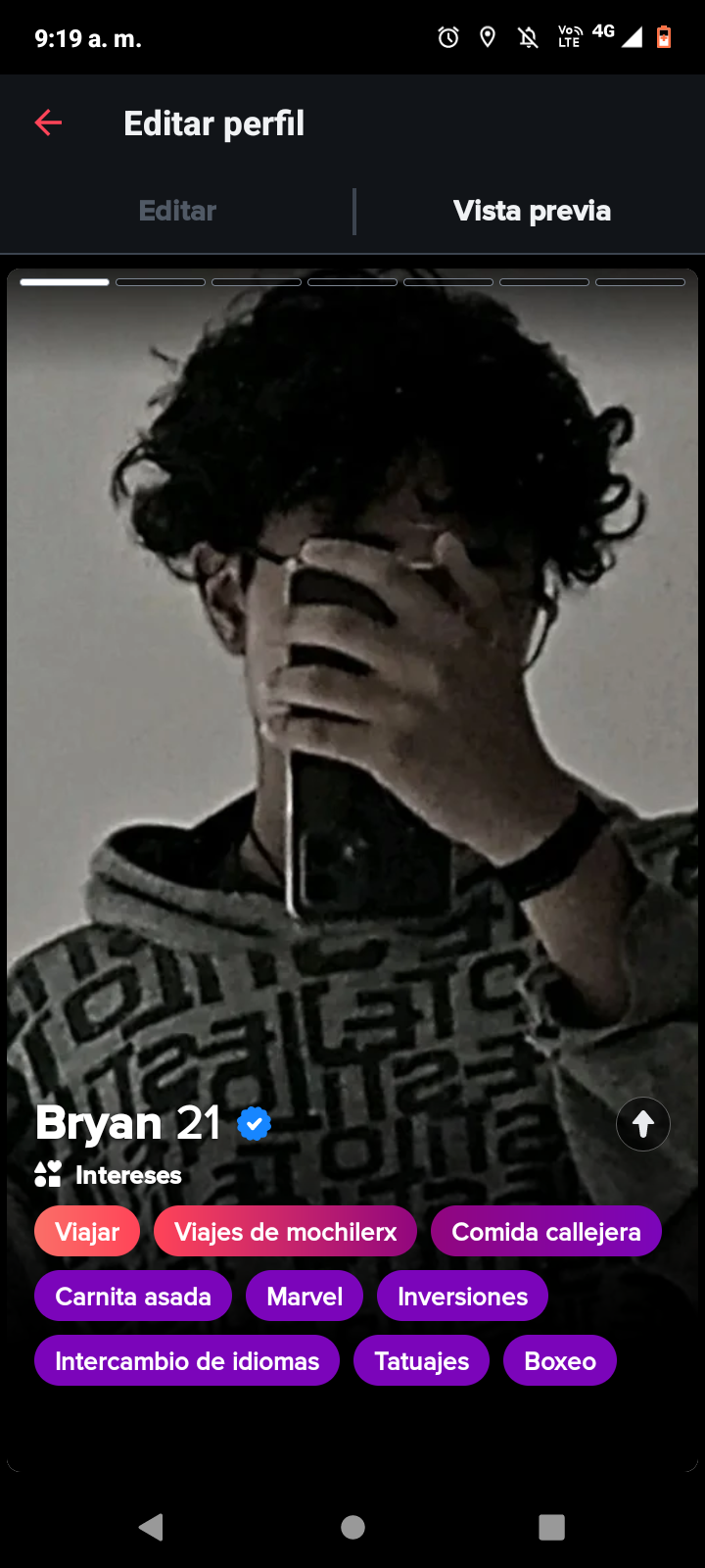 Adoni_baskerville