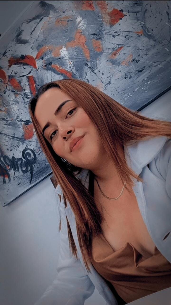 SCARLET_MILLER__