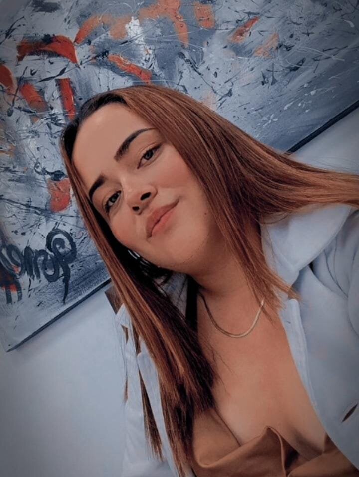 247camsex.com scarlet_miller__ livesex profile in spanish cams