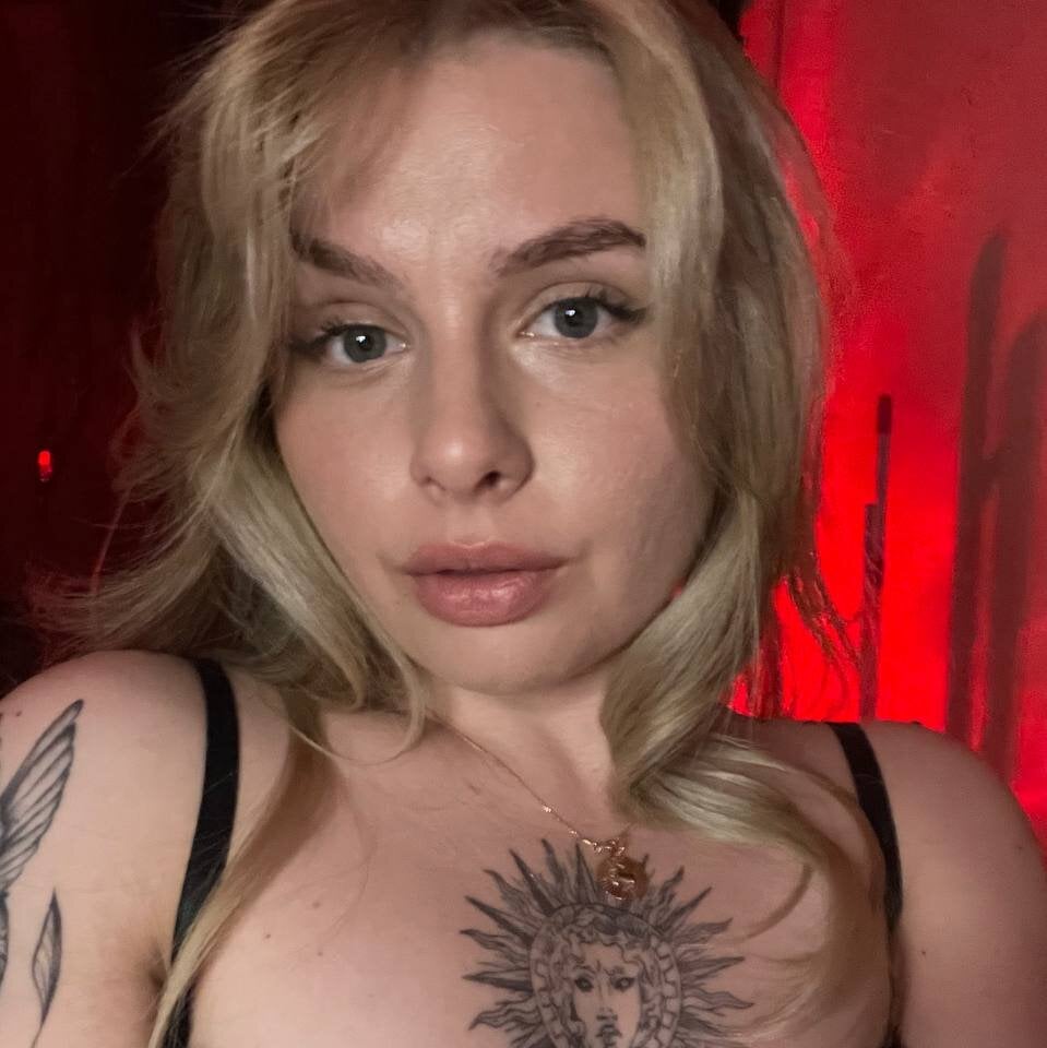 stripchat angelicahollywood webcam profile pic via livesex.fan