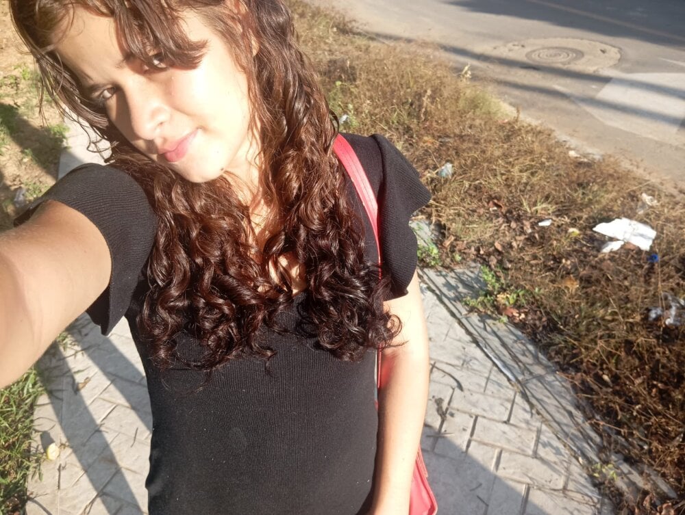 iris_dolly profile