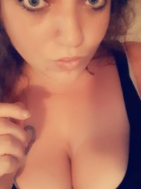 tittybitch420's Offline XXX Chat