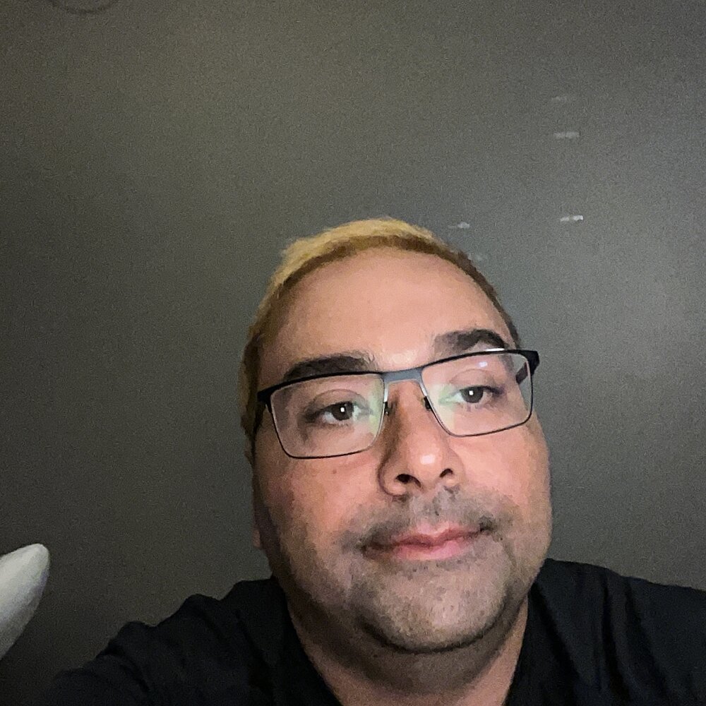 Hellothere6677's Offline Chat Room
