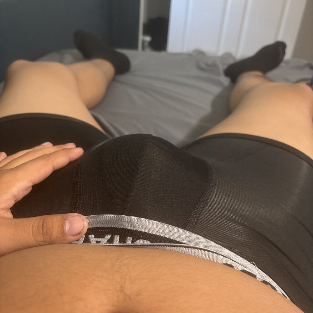 hornydude9265 from stripchat