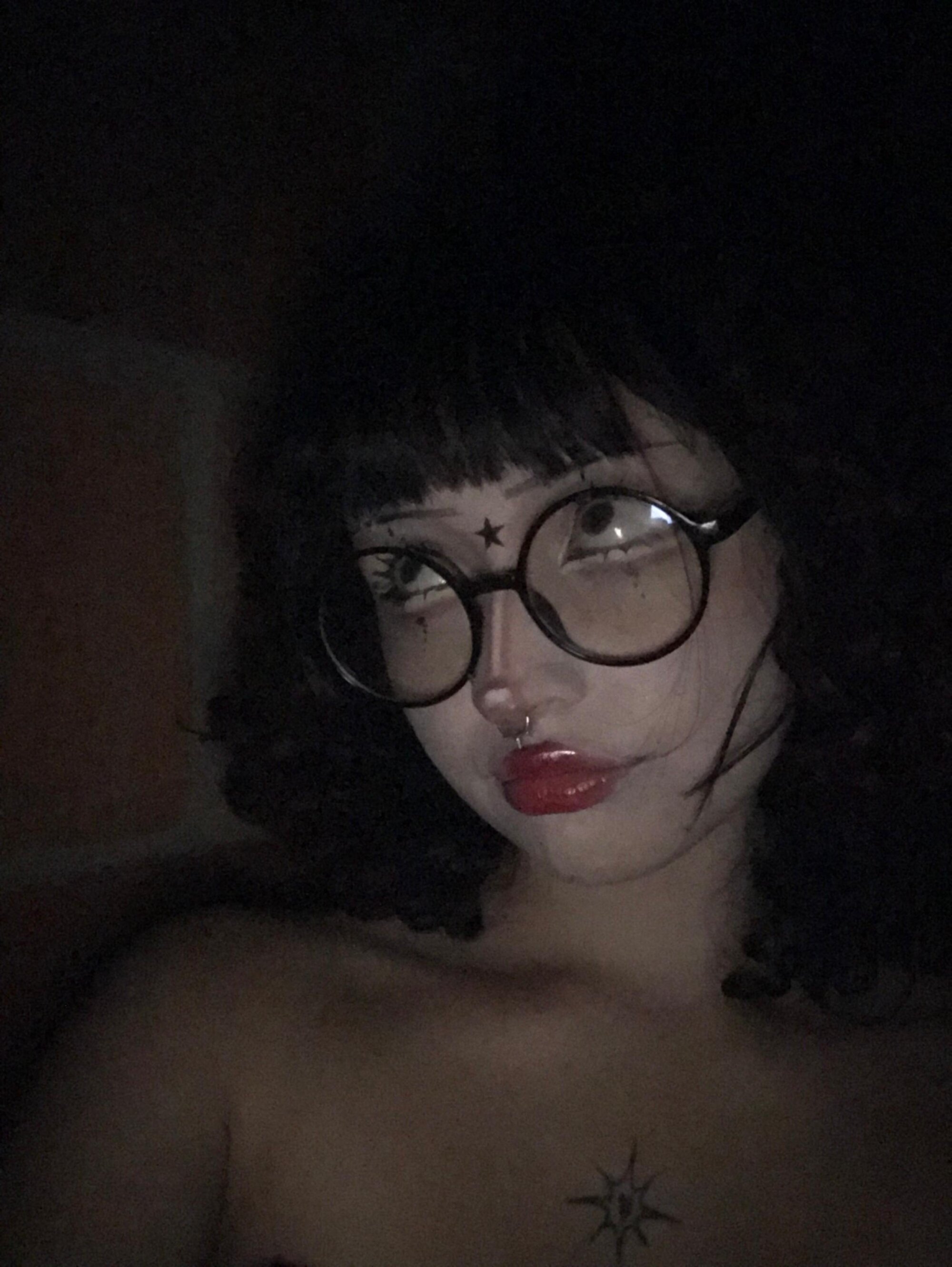 Sia_dark